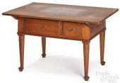 WALNUT TAVERN TABLE<br>Pennsyl