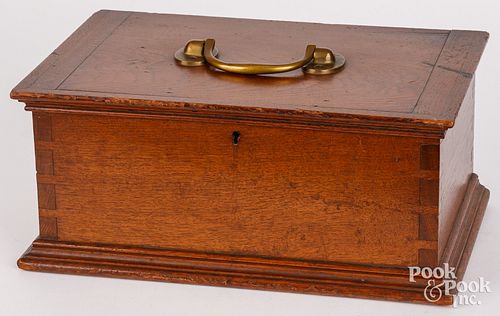 WALNUT VALUABLES BOX, 19TH C.Walnut