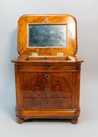 WALNUT WOOD TRINKET CHEST WITH