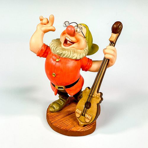 WALT DISNEY CLASSICS FIGURINE,