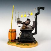 WALT DISNEY CLASSICS FIGURINE,
