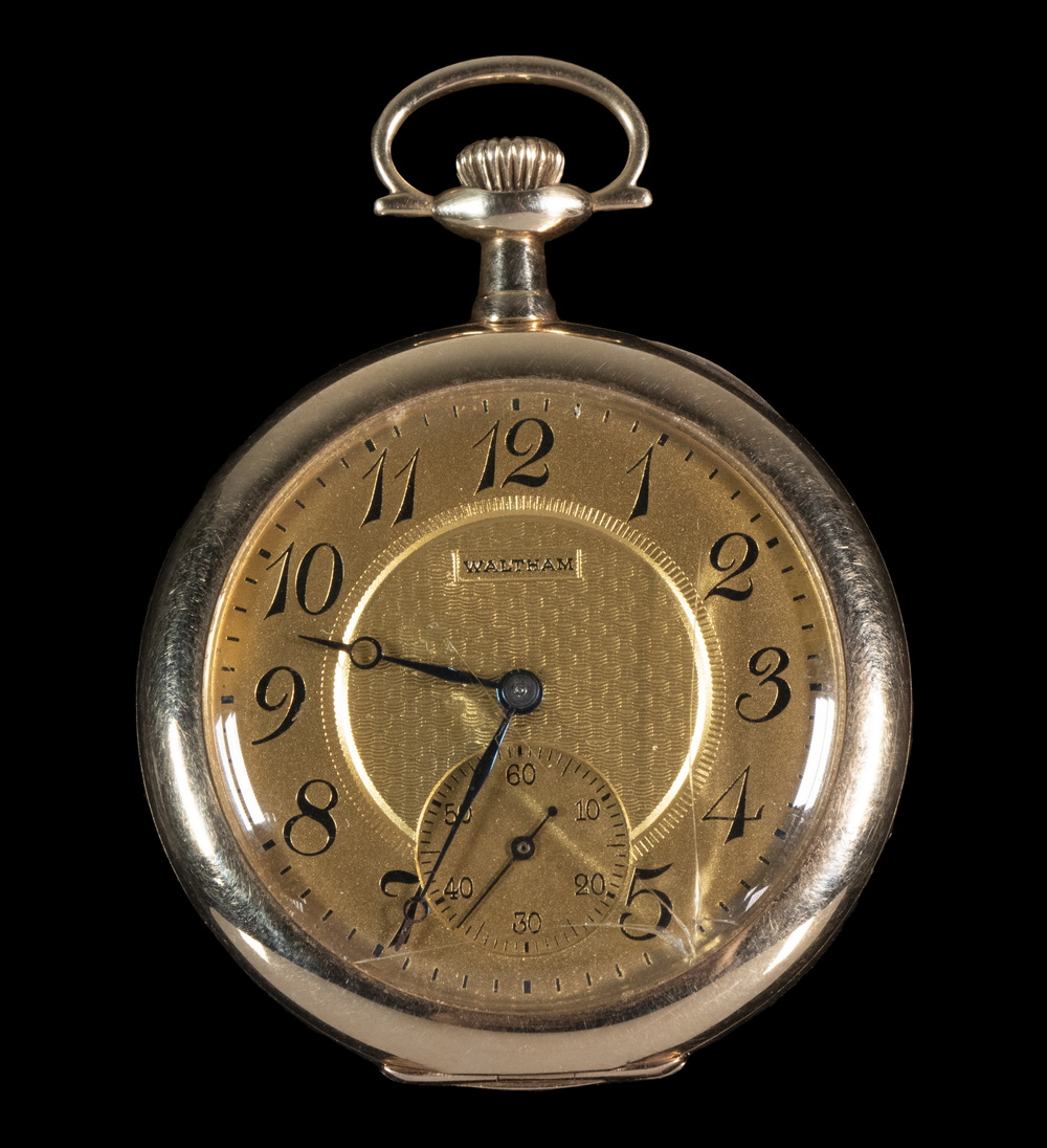 WALTHAM GOLD POCKETWATCH 14K Yellow