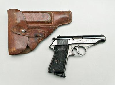 Walther PP 7.65 mm. pistol,