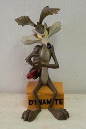WARNER BROS. RARE WILE E COYOT