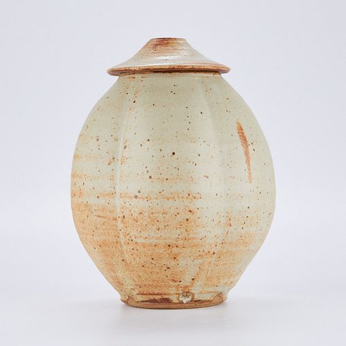 WARREN MACKENZIE LOBED COVERED VASE