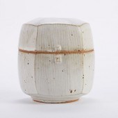 WARREN MACKENZIE STUDIO CERAMI