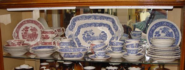 WARWICK CHINA TUDOR ROSE CHINA: Mix