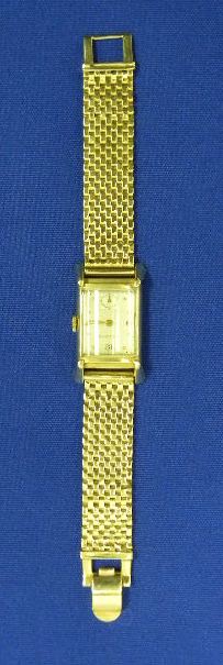 WATCH: MAN'S BULOVA WRIST WATCH