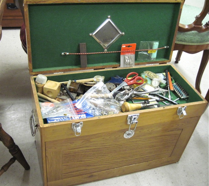 WATCHMAKER'S OAK TOOL CHEST WITH