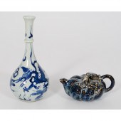 Water Dropper and Bud Vase Chi