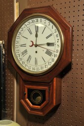 WATERBURY WALL CLOCK. Calender