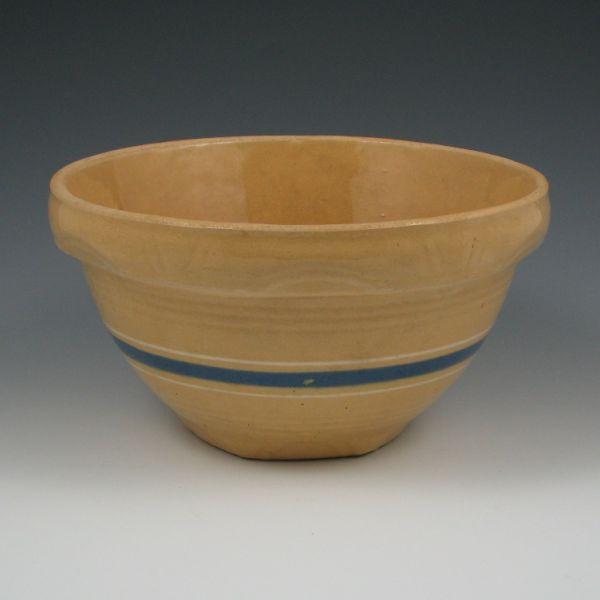Watt Arcs #8 mixing bowl with