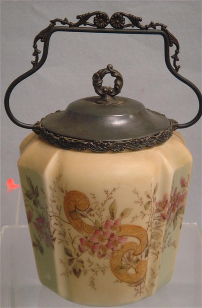 Wavecrest type cracker jar with