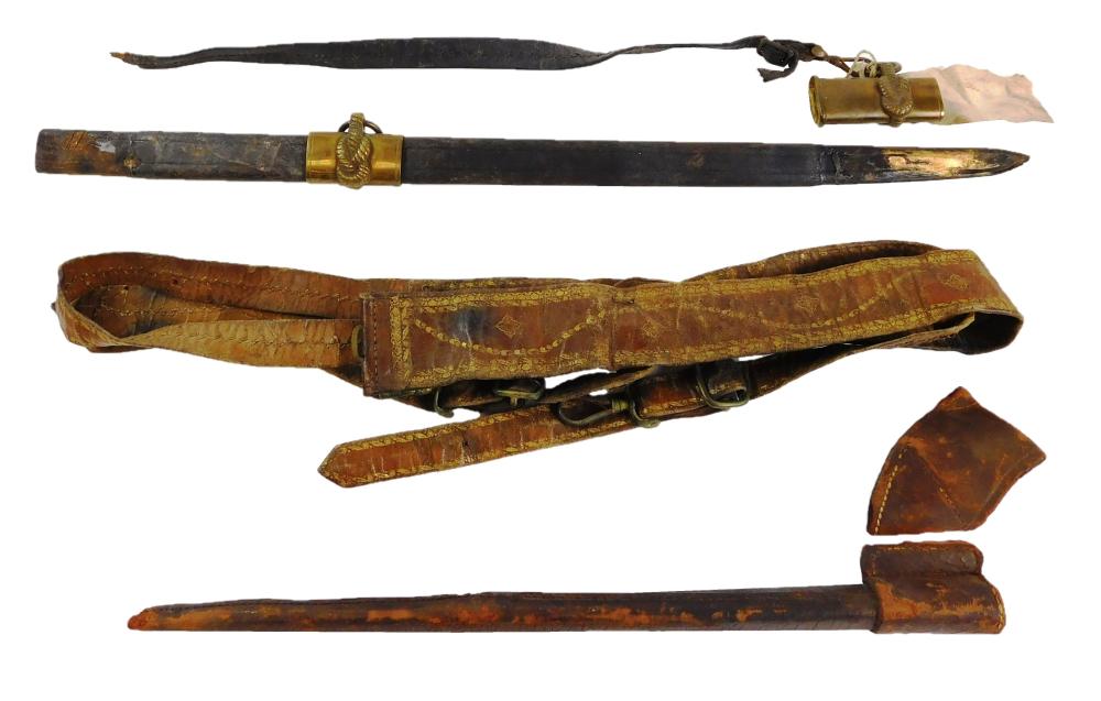 WEAPON: PAIR OF LEATHER ITEMS,