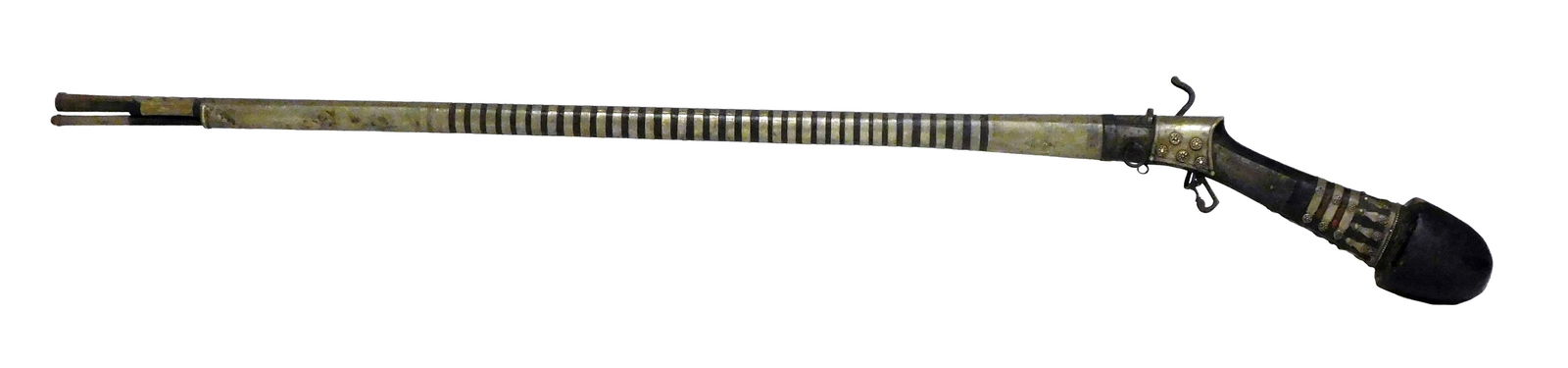 WEAPONS: INDIAN MATCHLOCK LONG GUN,