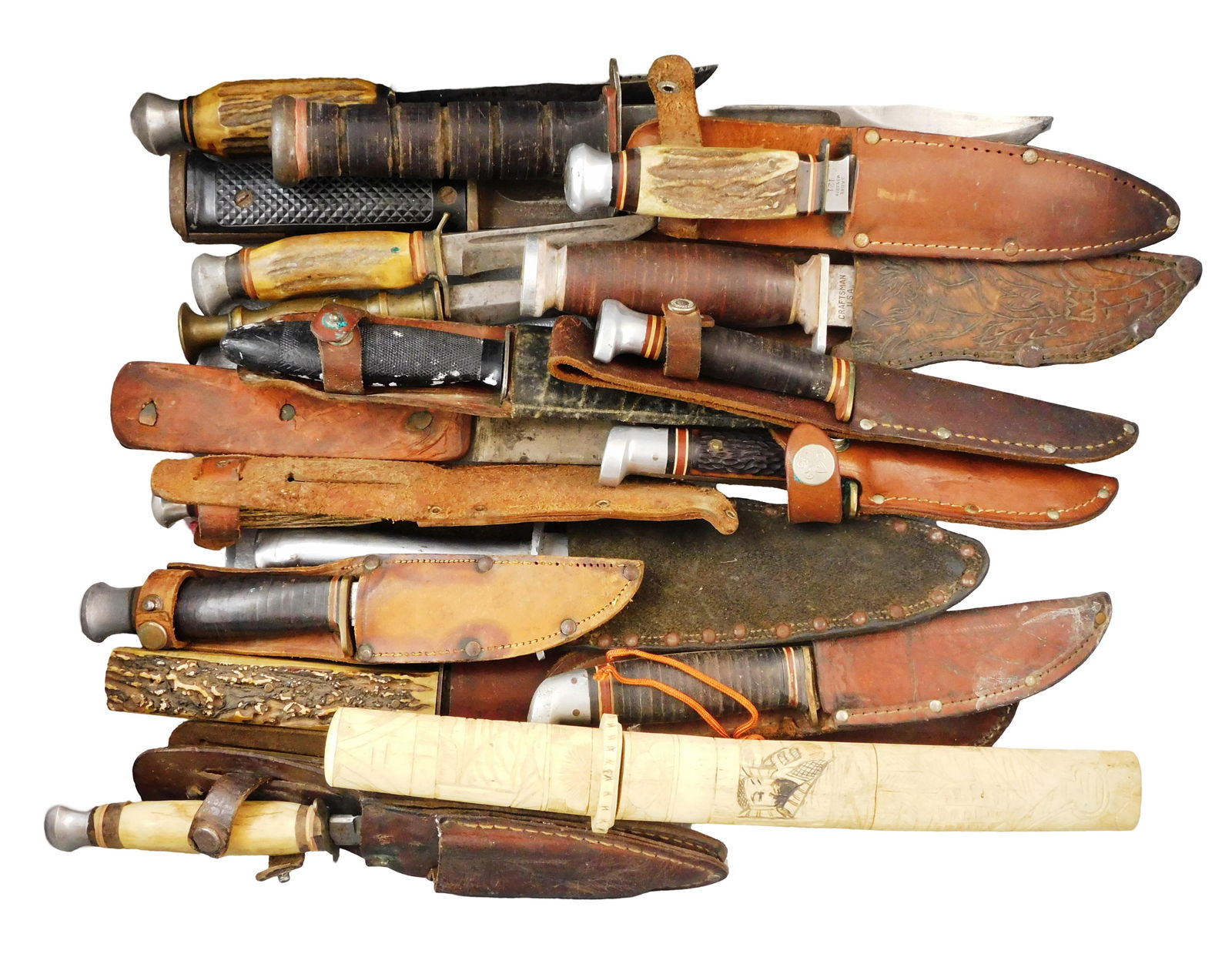 WEAPONS: NINETEEN KNIVES, 19TH/20TH