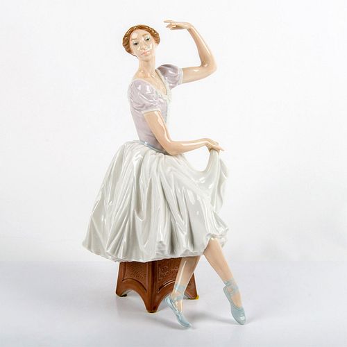 WEARY BALLERINA 1005275 - LLADRO