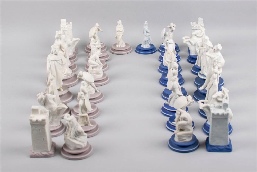 WEDGWOOD 34-PIECE LILAC AND