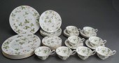 WEDGWOOD 37-PIECE 'WILD STRAWB