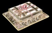 WEDGWOOD ARGENTA MAJOLICA SARD
