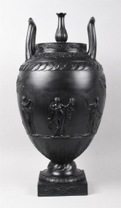 WEDGWOOD BLACK BASALT LARGE TW