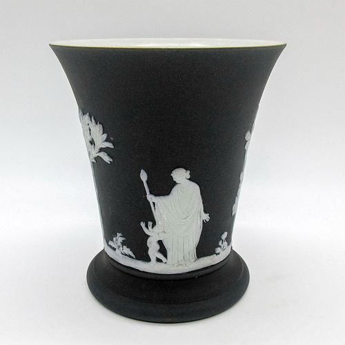 WEDGWOOD BLACK JASPERWARE DIP