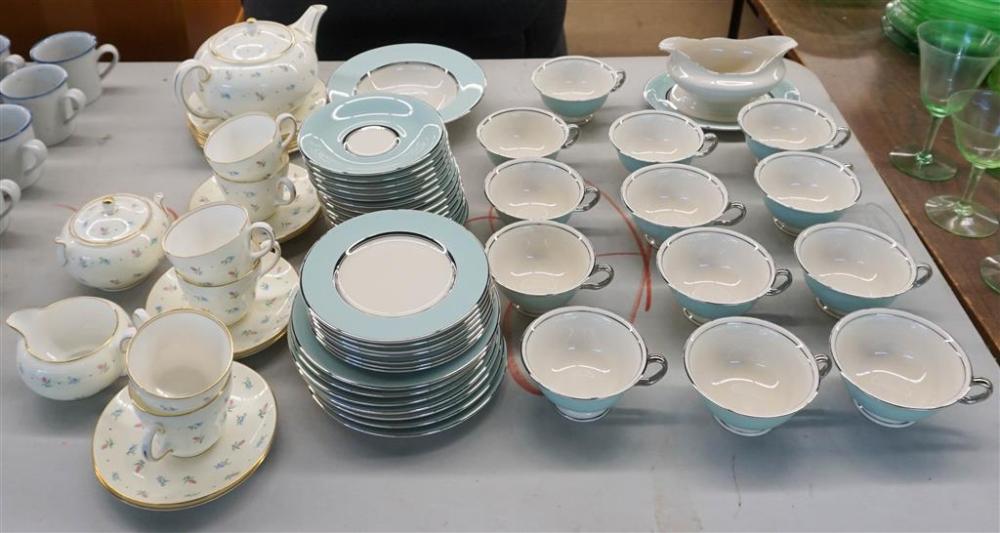 WEDGWOOD BUDS AND BELLS BONE