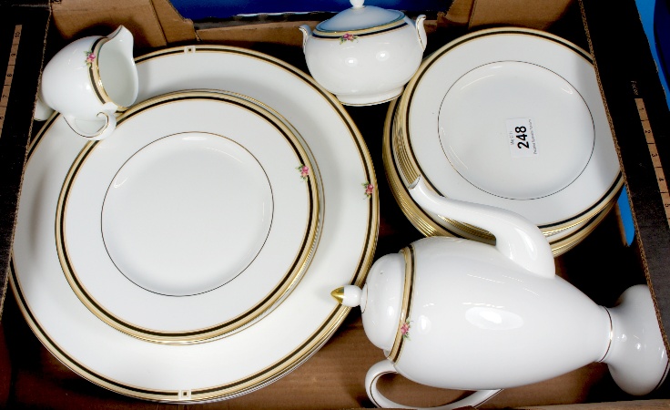 Wedgwood Clio Dinner Set comprising