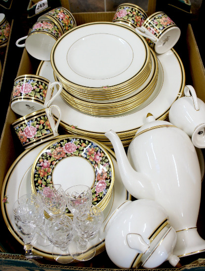 Wedgwood Clio part Dinner and
