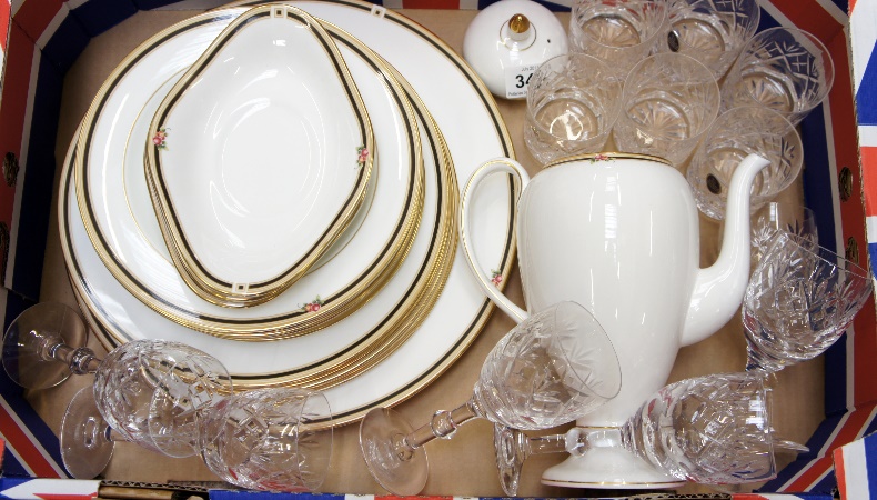 Wedgwood Clio Part Dinner Service