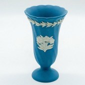WEDGWOOD CREAM ON PALE BLUE JA