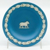 WEDGWOOD CREAM ON PALE BLUE JA