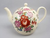 WEDGWOOD CREAMWARE TEAPOT AND