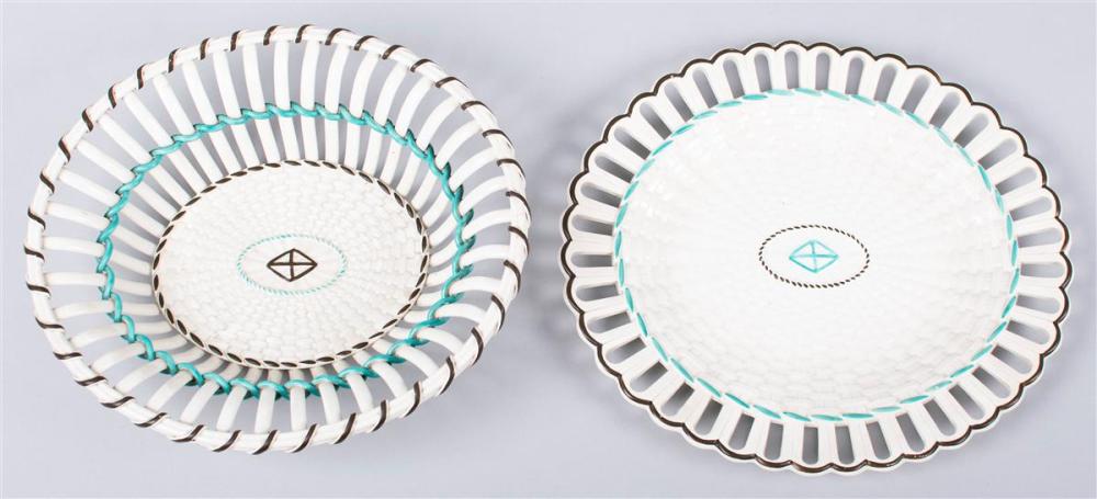 WEDGWOOD CREAMWARE ‘TWIG’ FRUIT