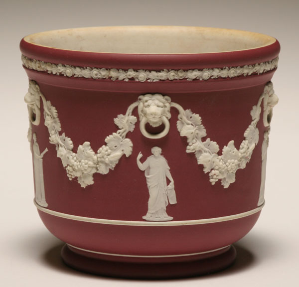 Wedgwood crimson dip jardiniere;
