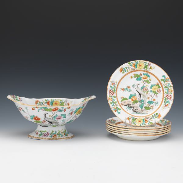 WEDGWOOD DESSERT SET, CRANE PATTERN