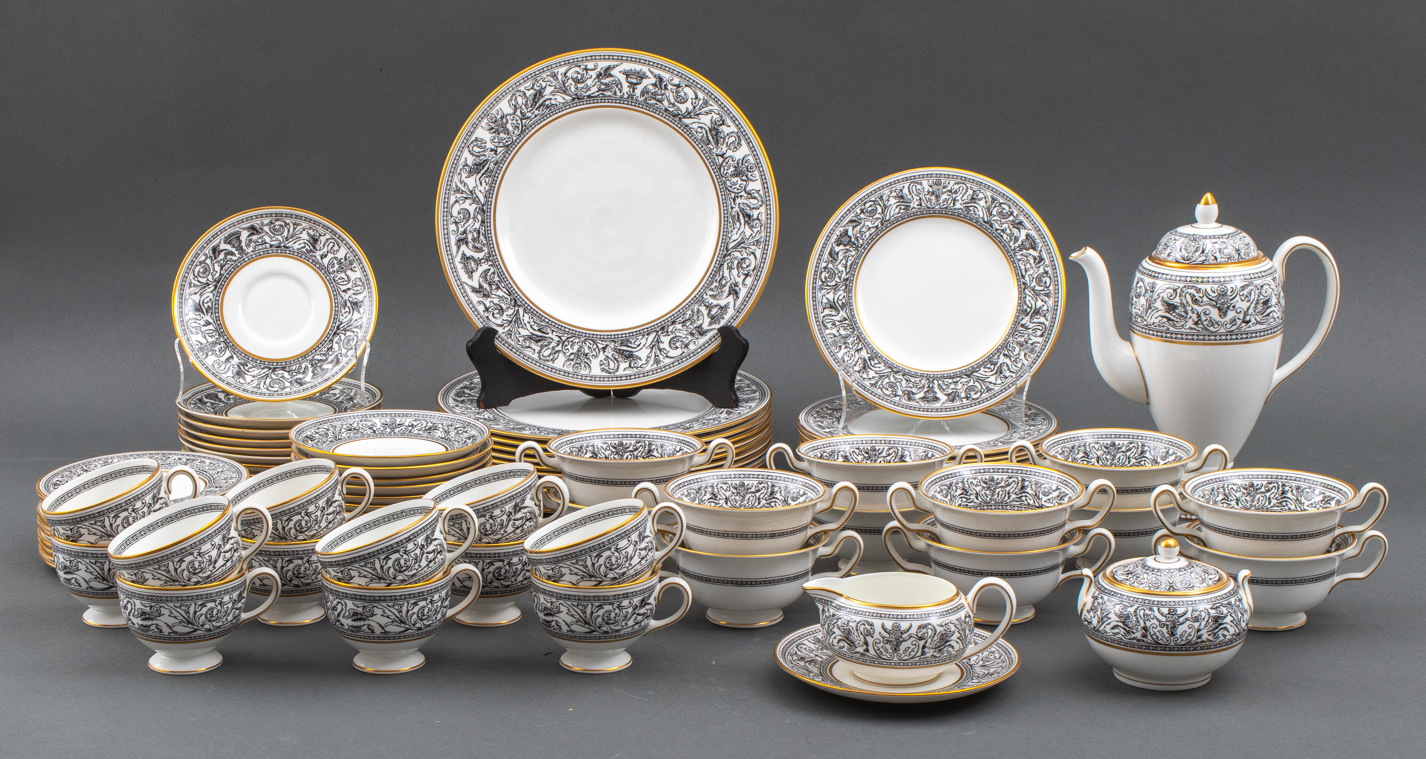 WEDGWOOD "FLORENTINE BLACK"