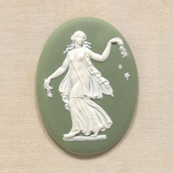 WEDGWOOD JASPERWARE CAMEOS 11" x