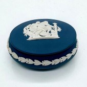 WEDGWOOD JASPERWARE COVERED DI