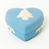 WEDGWOOD JASPERWARE HEART SHAP