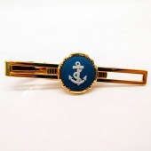 WEDGWOOD JASPERWARE TIE CLIP,