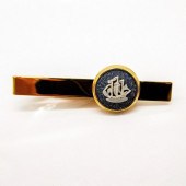 WEDGWOOD JASPERWARE TIE CLIP,