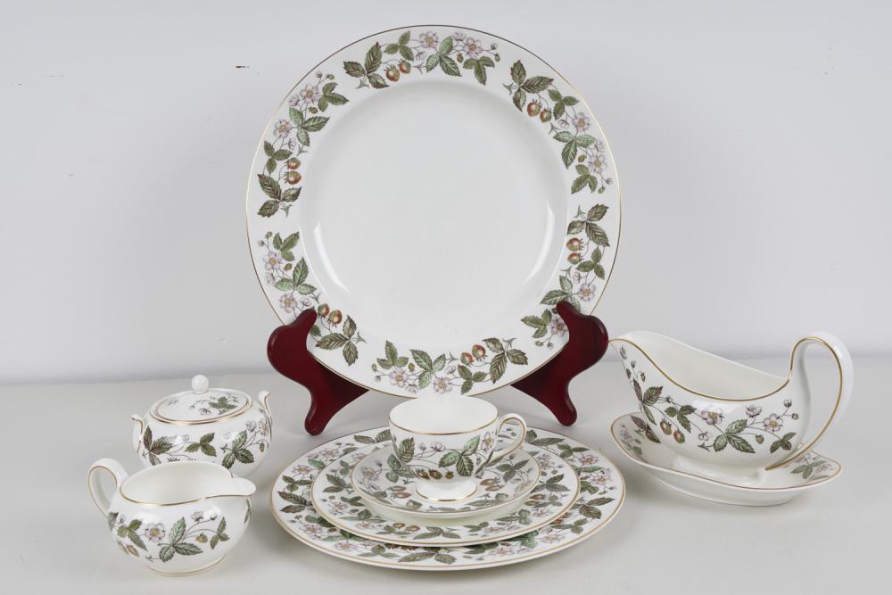 WEDGWOOD PORCELAIN DINNERWAREWild