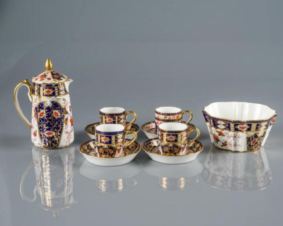WEDGWOOD PORCELAIN TABLEWAREA group