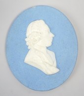 WEDGWOOD PORTRAIT MEDALLION OF