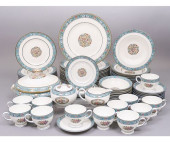 WEDGWOOD RUNNYMEDE TABLEWARE<b