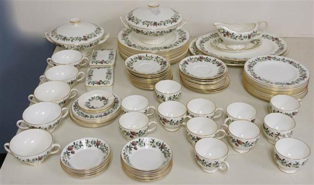 WEDGWOOD SUMMER GARLAND PATTERN