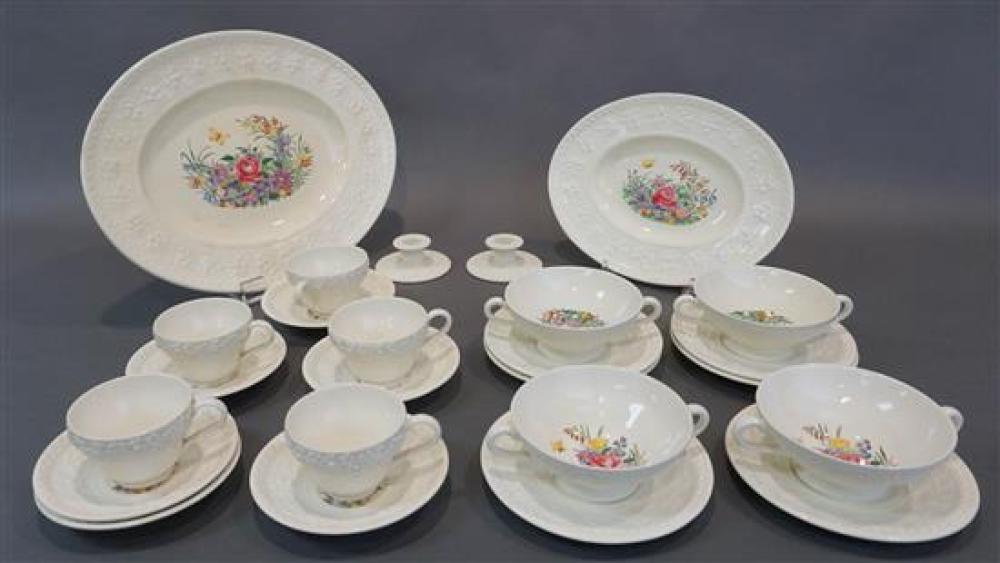 WEDGWOOD 'TINTERN' PATTERN TWENTY