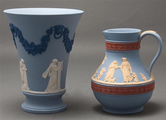 Wedgwood tricolor cream jug and