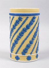 WEDGWOOD YELLOW DIP TRICOLOR J